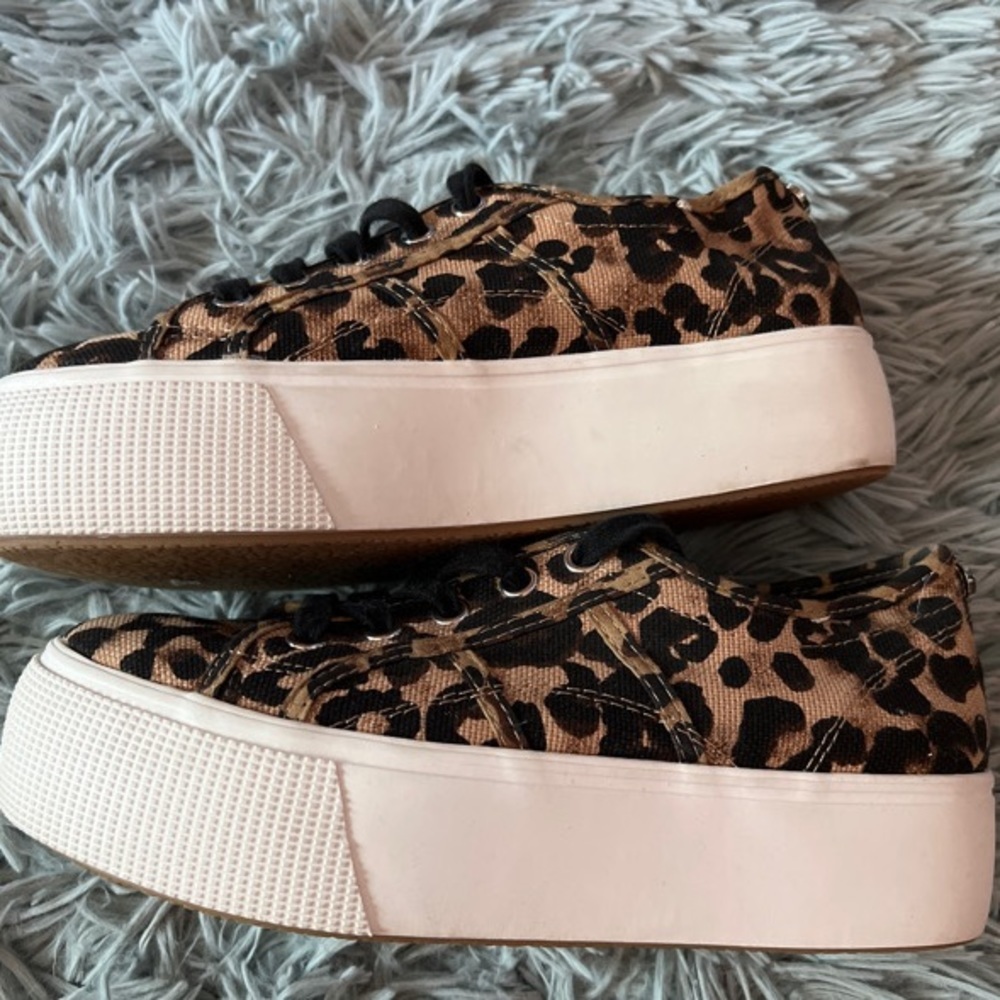 Emmi Leopard Print Platform Sneakers - Picture 5 of 7